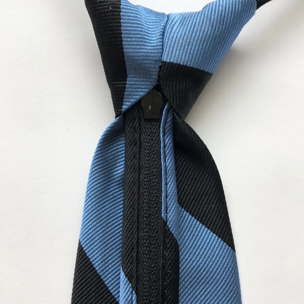 Club Room Boys Striped Pre-Tied Zipper Tie